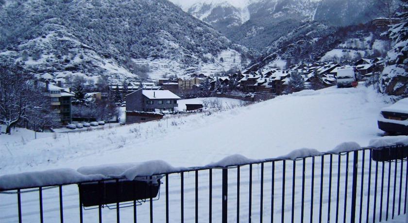 Holastays Hotel La Cabana Ordino Exterior foto